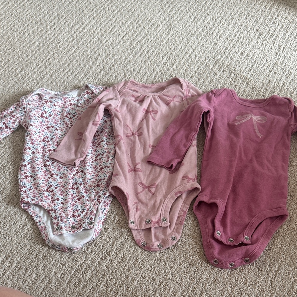 Carter's Pink Floral and Bow Bodysuits Set